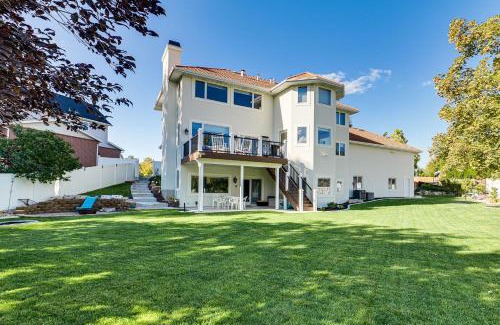 Millcreek Apartment | Under the Sea and Ski Apt with View, Near Dwtn