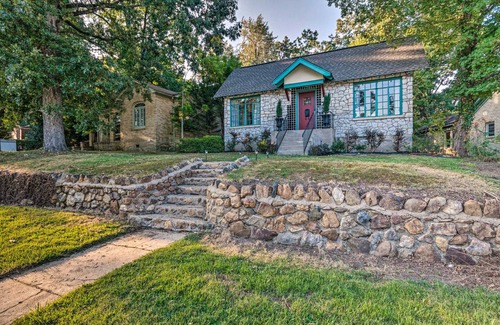 Hot Springs Cottage | 102 m² Cabin ∙ 2 bedrooms ∙ 4 guests