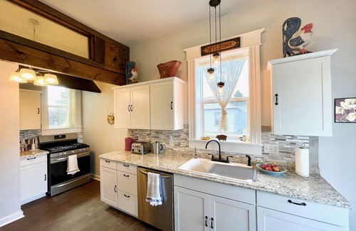 Ashton House | Victorian Charmer - Yellowstone, Tetons, Island Park, Jackson