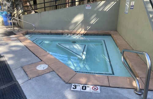 North Park City Condo | Walk to lifts from this stylish condo! Edelweiss Escape w/Hot Tub Pool!