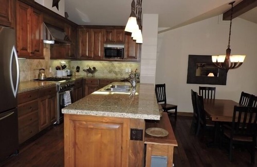 Ketchum House | Water Front Serenity AND Close Enough To Walk To The River Run Lifts And Central Ketchum!