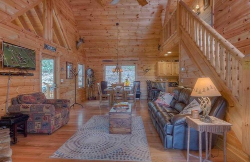 Blue Ridge Cabin | Wilderness Way by Escape to Blue Ridge