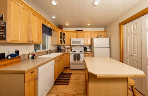 Tamarack Resort House | Wildwood Getaway ~ Just Steps from Lake Cascade