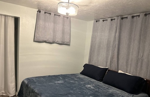 Riverfront Apartment | Williamsburg Grotto
