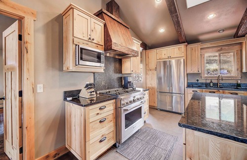 Helena House | Year round peace and views near York, MT; 3 bed and 3 bath; sleeps up 12