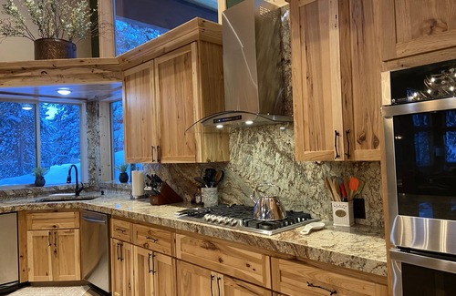 West Yellowstone Cabin | Yellowstone's LUXURY Cabin Retreat, w/Hot Tub! Ten Minutes from Yellowstone NP!