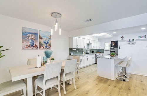 La Porte House | 1/2 Mi to Sylvan Beach Park! Chic Townhome w/ Yard