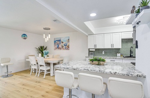 La Porte House | 1/2 Mi to Sylvan Beach Park! Chic Townhome w/ Yard