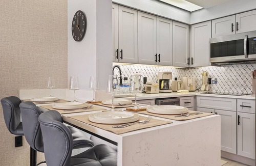 Florida Central Atlantic Coast Apartment | 1-bedroom apartment in Orlando close to Epic Universe