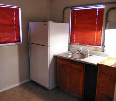 Titusville Apartment | 1 BEDROOM KITCHEn BATHROOM ApT