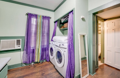 Junius Heights Apartment | 1-Bedroom Studio B Retreat