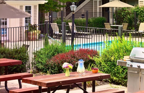 Malvern Apartment | 1 Bedroom x 1 Bath Suite in Malvern, PA