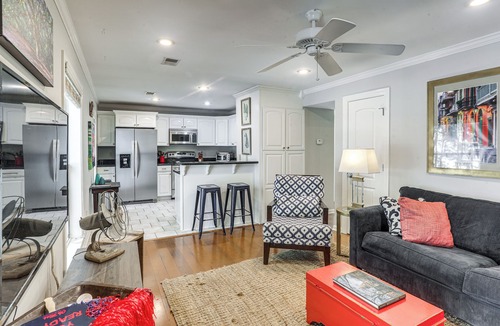 Oxford Condo | 1 Block to The Square: Oxford Condo!