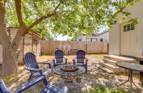 Hanford House | < 1 Mi to Main St Hanford! Home w/Outdoor Space