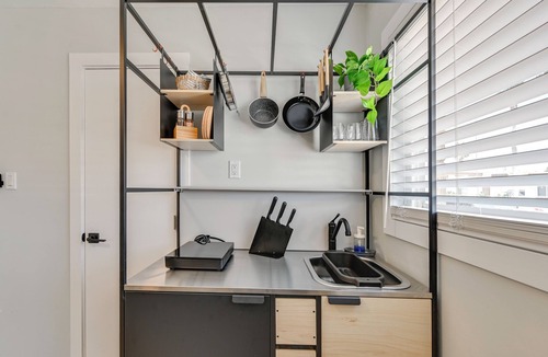 Imperial Beach Apartment | 1 Mi to Military Base: Cozy Imperial Beach Studio