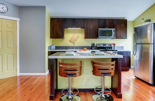 Orchard District House | 1 Mile to Downtown Bend from a large, spacious and well appointed accommodation!