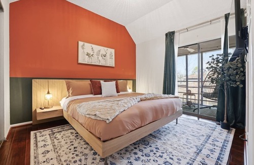 West University Place House | 10 Min to World Cup | 4BR 3BA | Sleeps 8 | 3 Kings