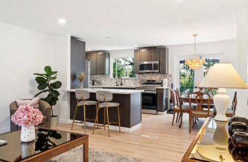 Burien House | 100 m² House ∙ 2 bedrooms ∙ 6 guests