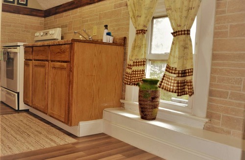 Grand Forks Apartment | 102 m² Apartment ∙ 3 bedrooms ∙ 6 guests