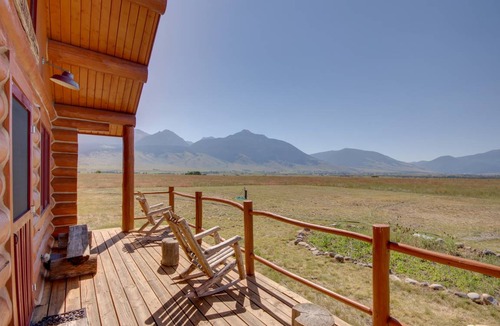 Livingston House | 102 m² House ∙ 1 bedroom ∙ 5 guests