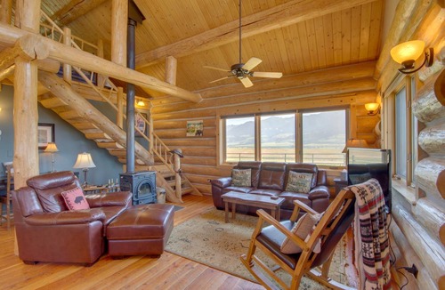 Livingston House | 102 m² House ∙ 1 bedroom ∙ 5 guests
