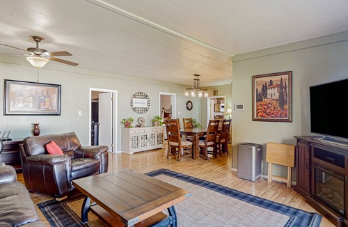 Touchet House | 102 m² House ∙ 2 bedrooms ∙ 4 guests