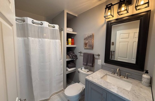Scottsville Other | 106 acre farm on the James River with a private pond and animals