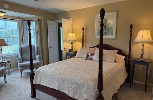 Scottsville Other | 106 acre farm on the James River with a private pond and animals