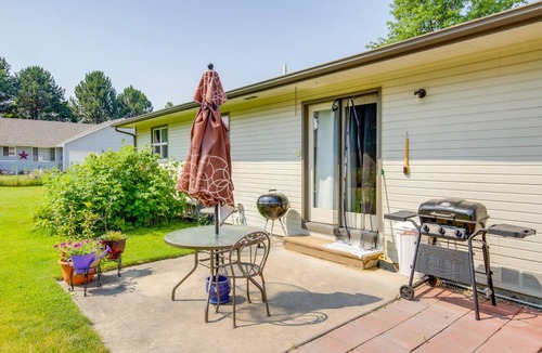 River Road Apartment | 106 m² Apartment ∙ 2 bedrooms ∙ 6 guests