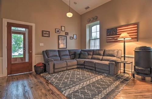 Wrightsville Cottage | 106 m² Cabin ∙ 2 bedrooms ∙ 4 guests