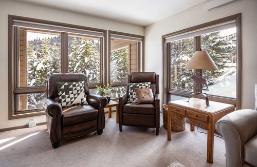 Big Sky Apartment | 107 m² Apartment ∙ 2 bedrooms ∙ 6 guests