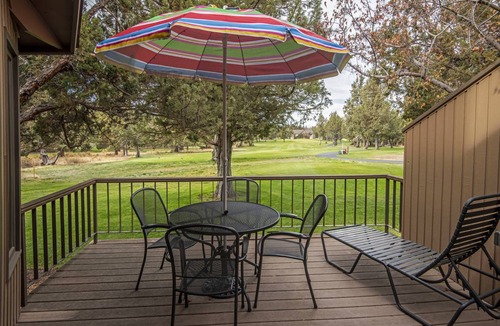 Redmond Condo | 109 m² Condo ∙ 2 bedrooms ∙ 6 guests