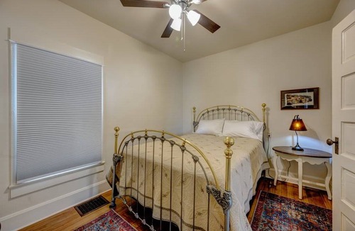 Sheridan House | 109 m² House ∙ 2 bedrooms ∙ 5 guests