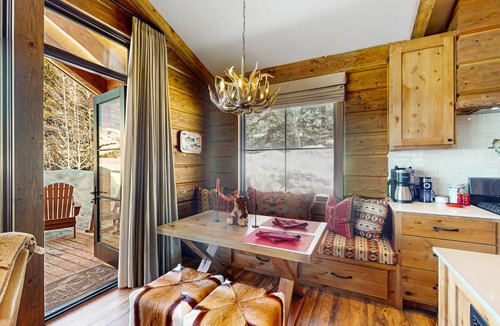 Sun Valley House | 109 m² House ∙ 2 bedrooms ∙ 6 guests