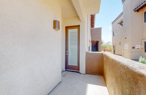 Tucson Condo | 112 m² Condo ∙ 2 bedrooms ∙ 6 guests