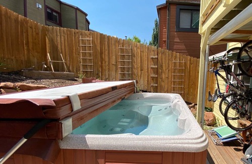 North Park City House | 112 m² House ∙ 3 bedrooms ∙ 6 guests