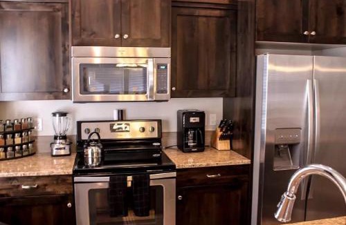 West Valley House | 11203 Arch