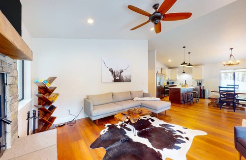 Tamarack Resort House | 115 m² House ∙ 3 bedrooms ∙ 6 guests