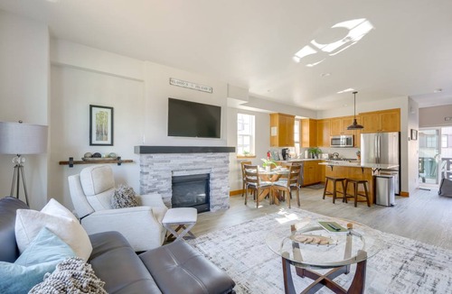 McCall Apartment | 116 m² Apartment ∙ 2 bedrooms ∙ 6 guests