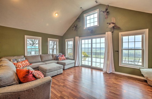 Cotter House | 117 m² House ∙ 2 bedrooms ∙ 6 guests