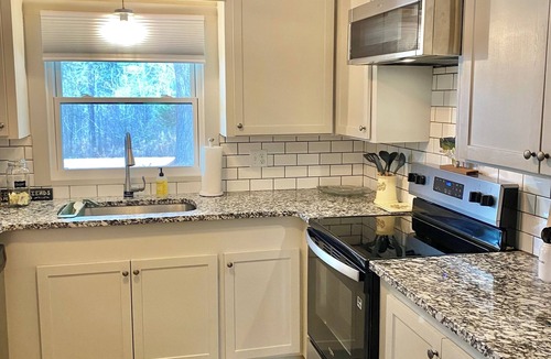 Chesterfield County Cottage | 12 Acre Pond House Cottage in Chesterfield - come fish and paddle board! 2BR/2B