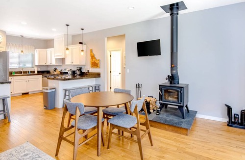 Donnelly House | 123 m² House ∙ 3 bedrooms ∙ 6 guests