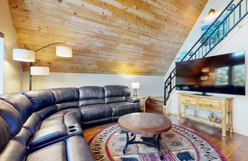 Lakeside Cabin | 124 m² Cabin ∙ 3 bedrooms ∙ 6 guests