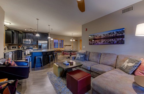 Bear Hollow Village Condo | 124 m² Condo ∙ 3 bedrooms ∙ 9 guests
