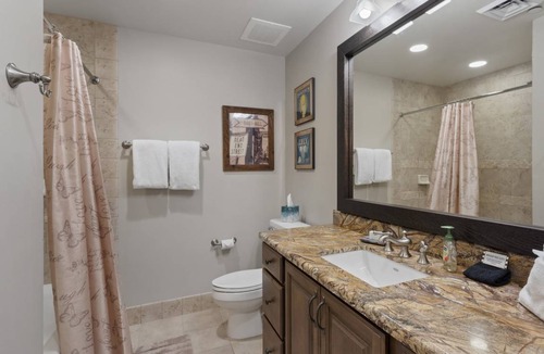 Sandpoint Apartment | 130 m² Apartment ∙ 3 bedrooms ∙ 8 guests
