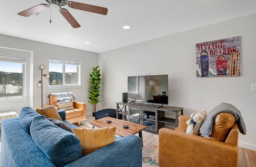 Big Sky Meadow Village Condo | 130 m² Condo ∙ 3 bedrooms ∙ 9 guests