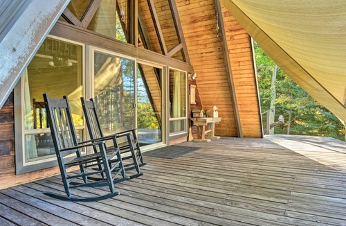 Irwin House | 130 m² House ∙ 2 bedrooms ∙ 4 guests