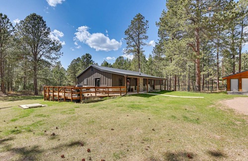 Custer House | 139 m² House ∙ 3 bedrooms ∙ 8 guests