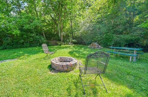 Georgetown House | 14 Mi to Kentucky Horse Park Creekside Cabin