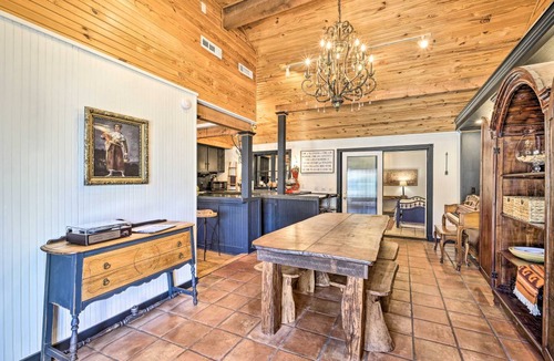 Eureka Springs Historic District Cottage | 143 m² Cabin ∙ 3 bedrooms ∙ 6 guests